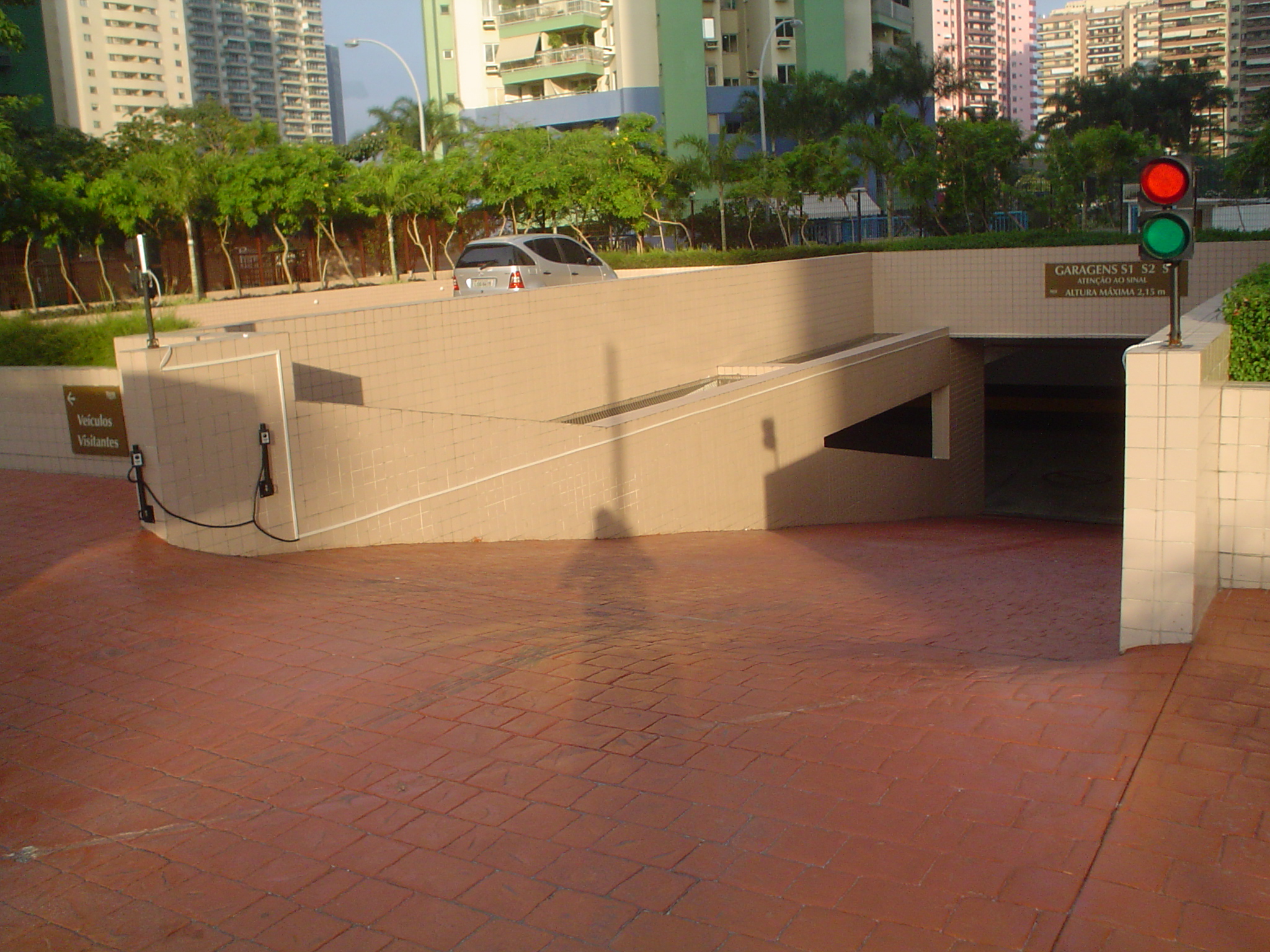Image 01